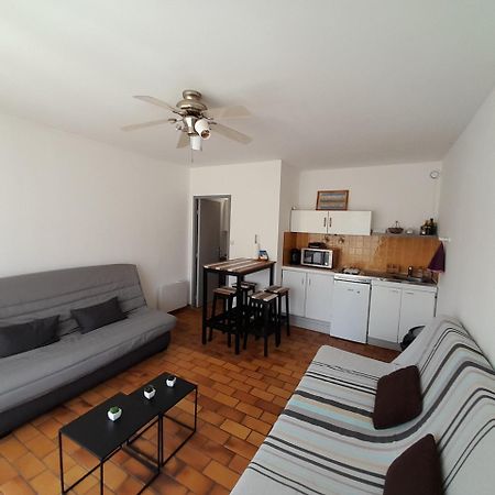 Au Calme A 2Min Mer Parking Balcon Wifi Clim! Six-Fours-les-Plages Bagian luar foto