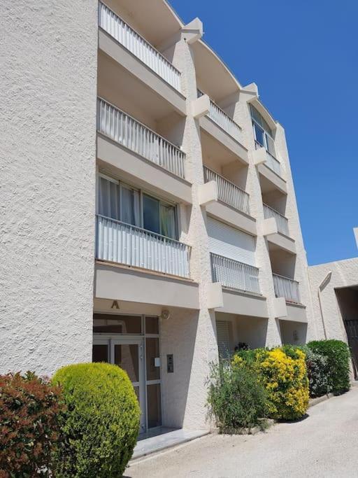 Au Calme A 2Min Mer Parking Balcon Wifi Clim! Six-Fours-les-Plages Bagian luar foto