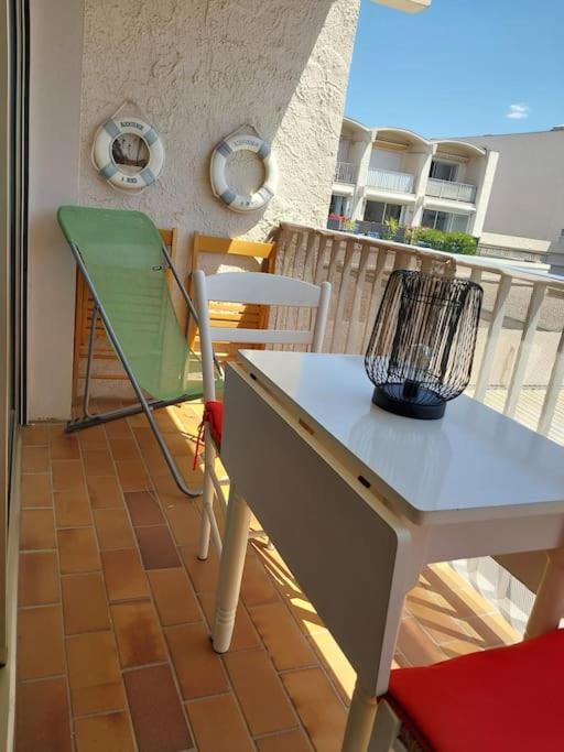 Au Calme A 2Min Mer Parking Balcon Wifi Clim! Six-Fours-les-Plages Bagian luar foto